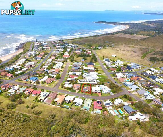 20 Beach Street WALLABI POINT NSW 2430