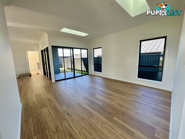 5 Marra Drive OLD BAR NSW 2430
