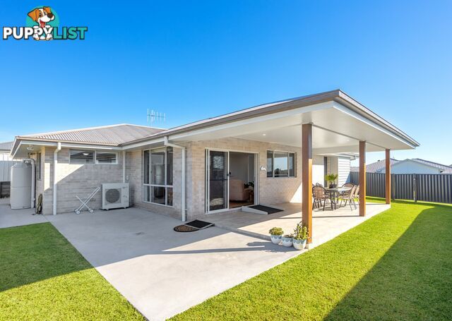 8 Ondaroo Crest OLD BAR NSW 2430