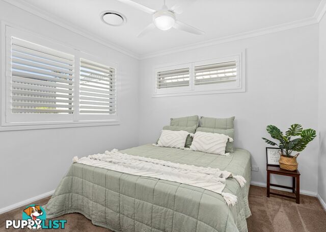 8 Ondaroo Crest OLD BAR NSW 2430