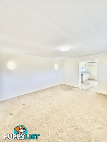 4 Woolcott Close TAREE NSW 2430