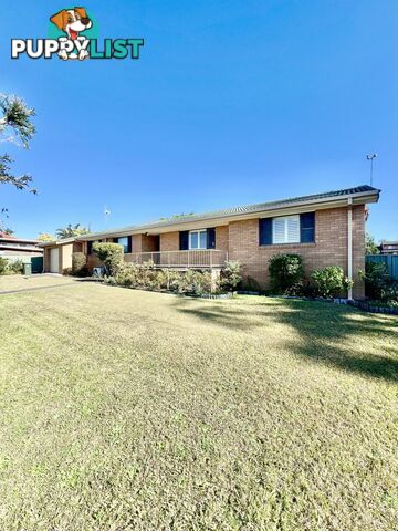 4 Woolcott Close TAREE NSW 2430