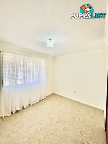 4 Woolcott Close TAREE NSW 2430