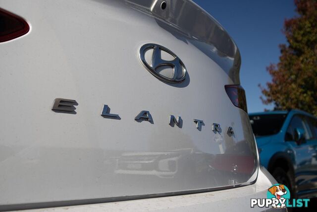 2018 HYUNDAI ELANTRA ACTIVE AD.2 SEDAN