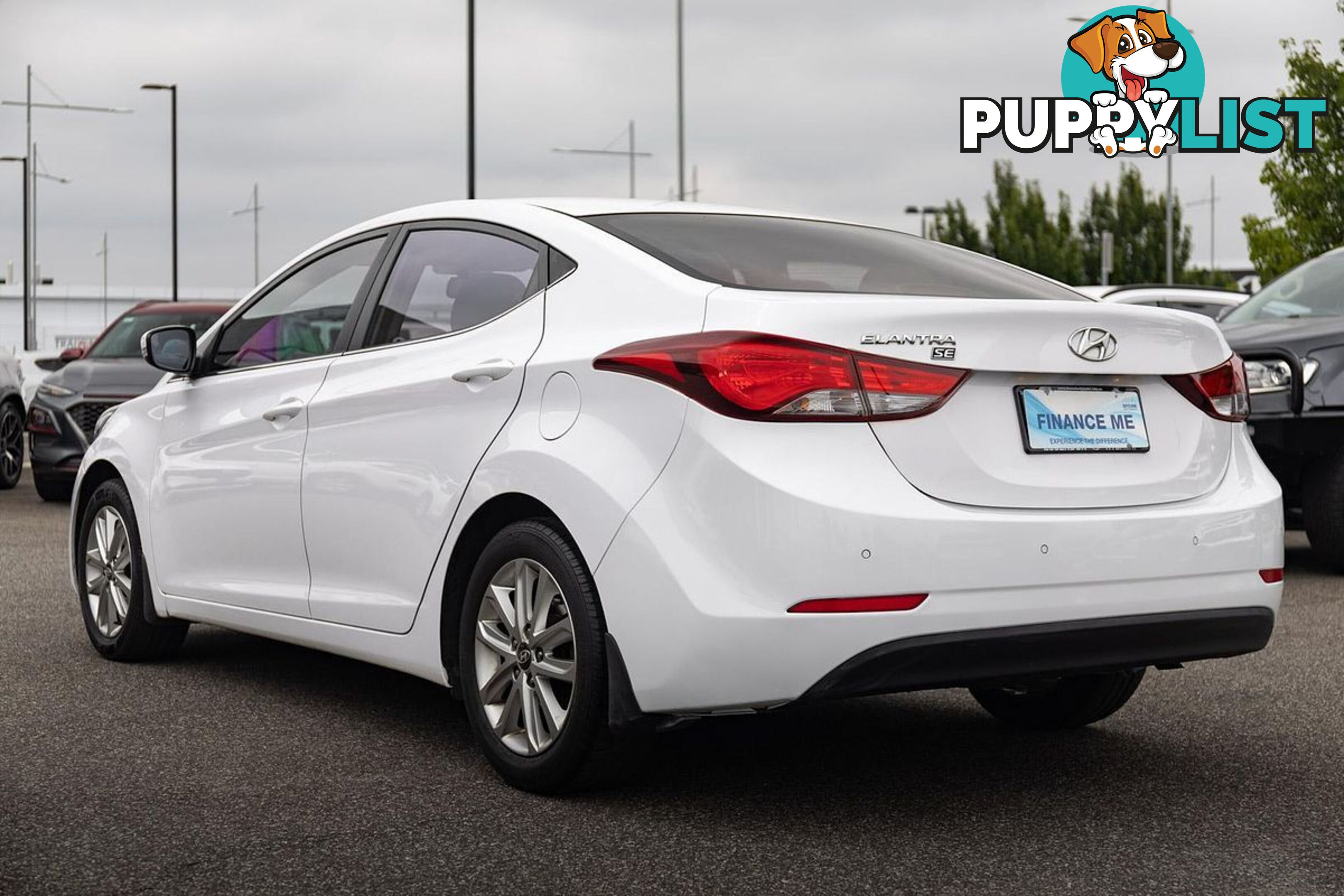 2015 HYUNDAI ELANTRA SE MD3 SEDAN