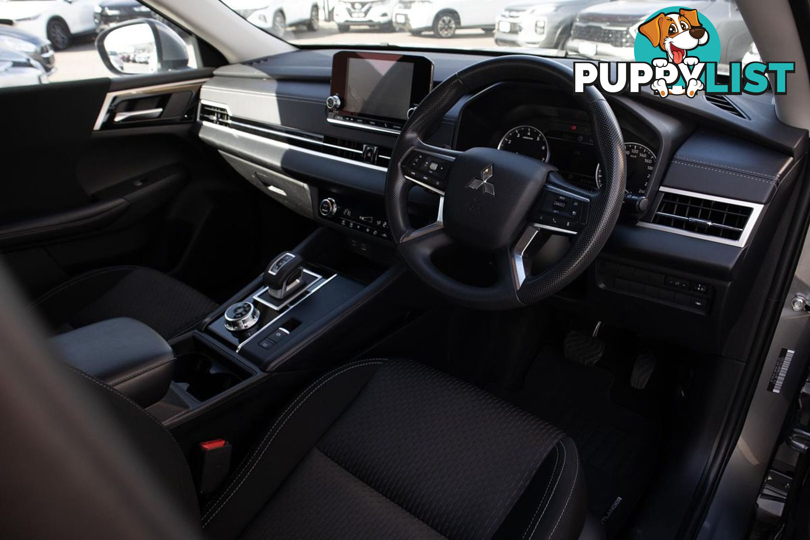 2023 MITSUBISHI OUTLANDER ES ZM SUV