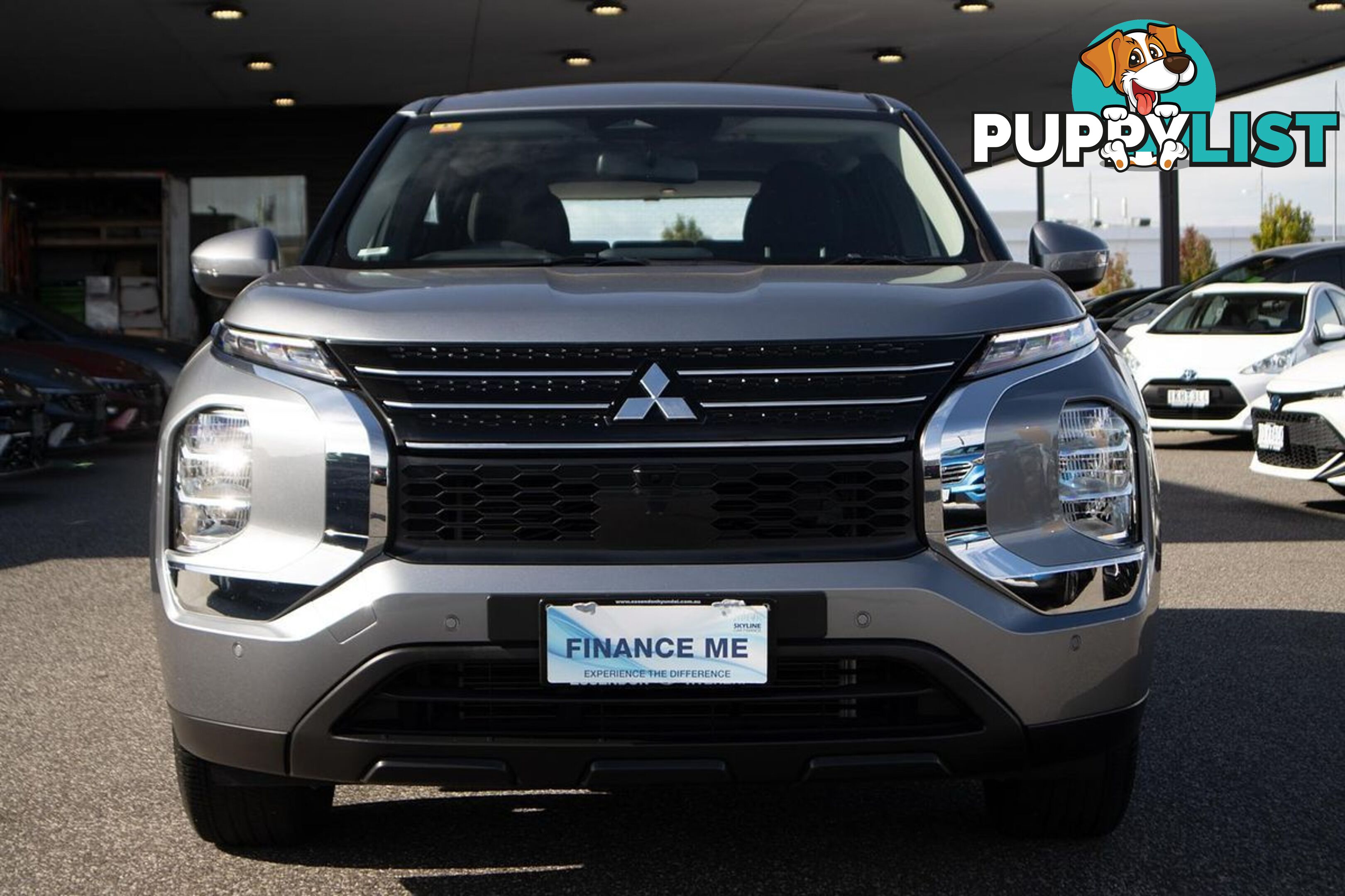 2023 MITSUBISHI OUTLANDER ES ZM SUV