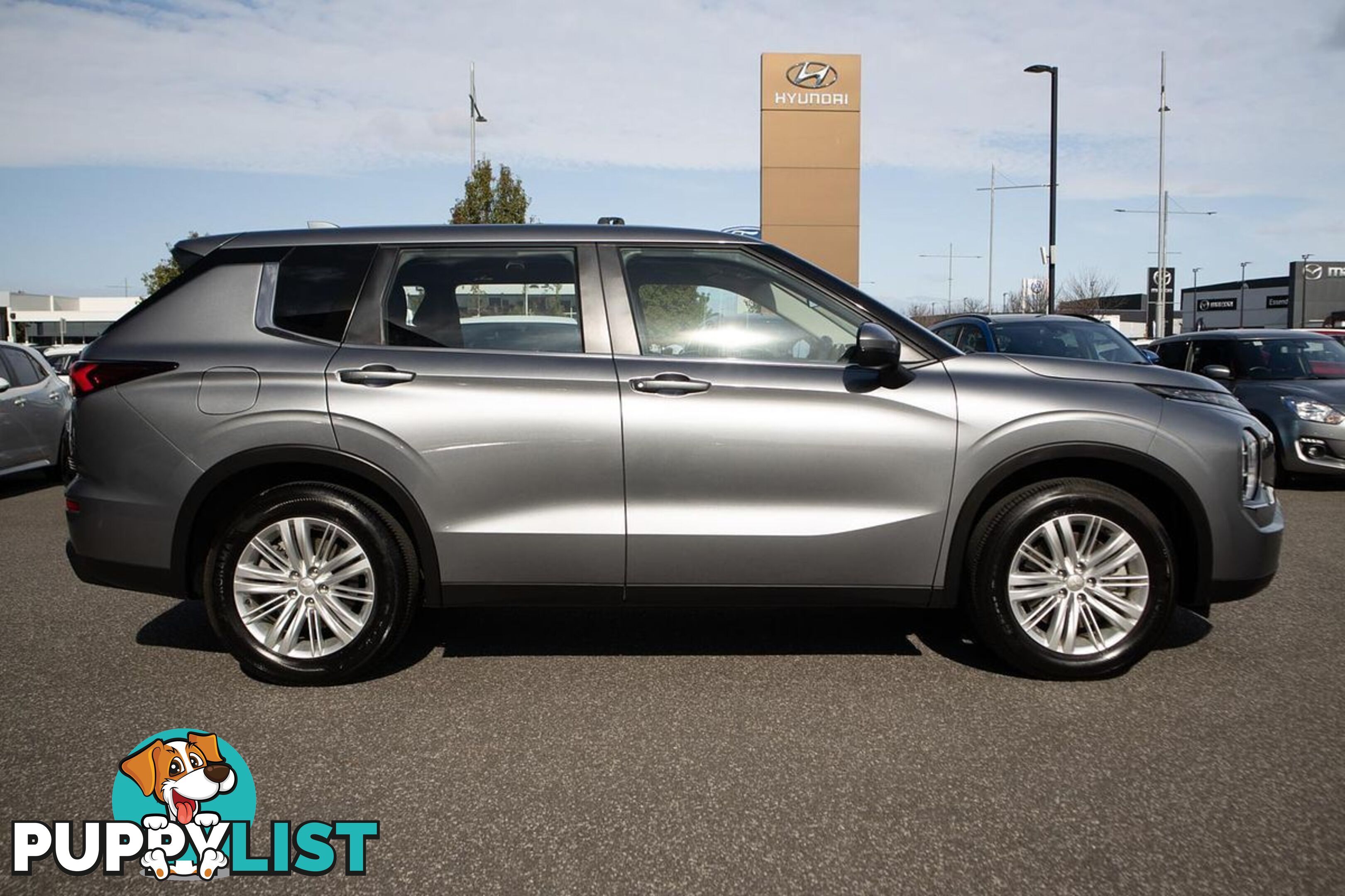 2023 MITSUBISHI OUTLANDER ES ZM SUV