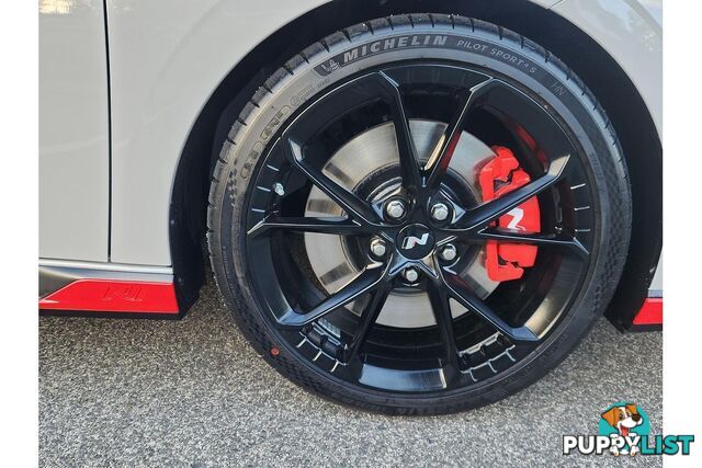 2025 HYUNDAI I30 N PREMIUM CN7.V2 SEDAN