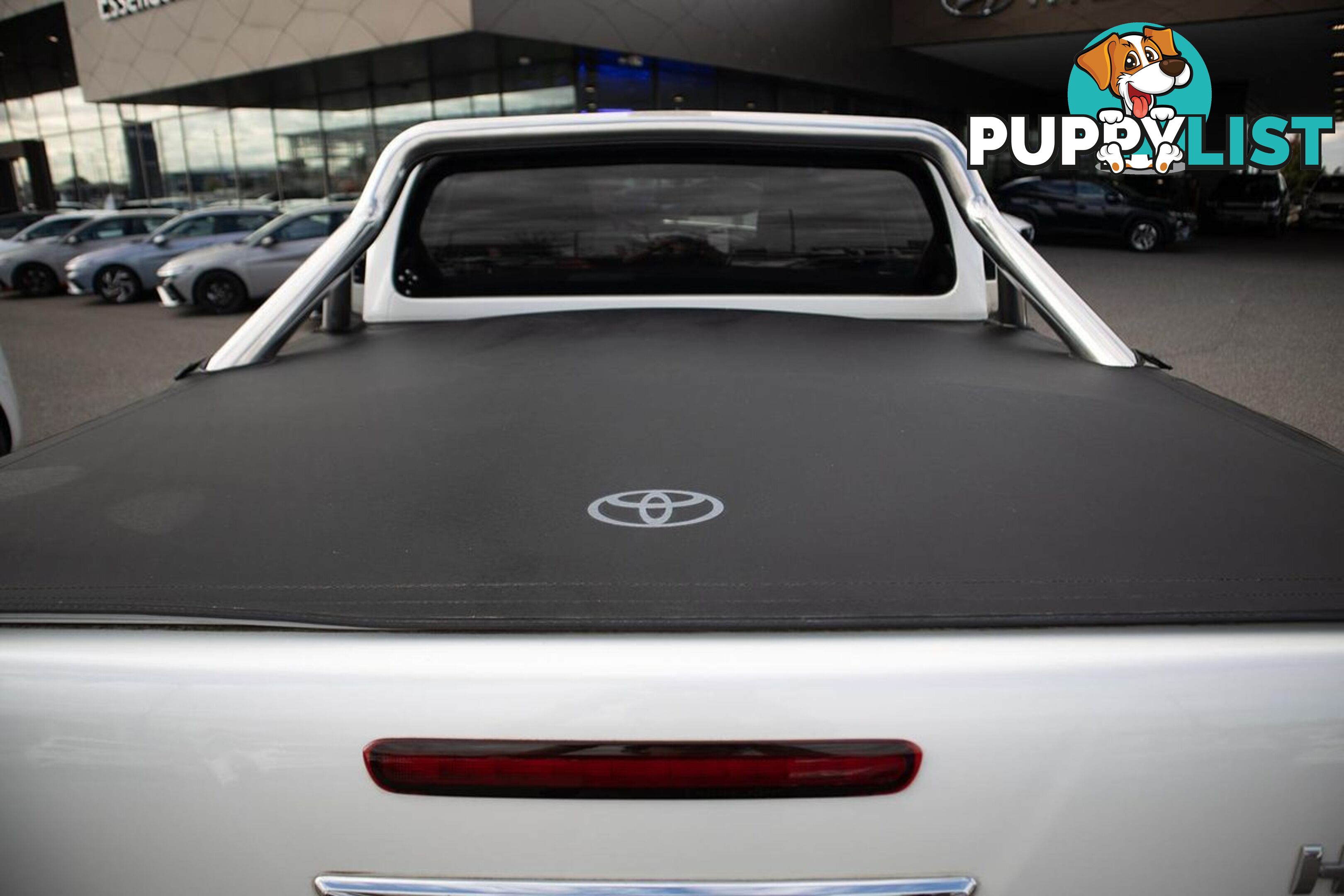 2019 TOYOTA HILUX SR5 GUN126R UTE