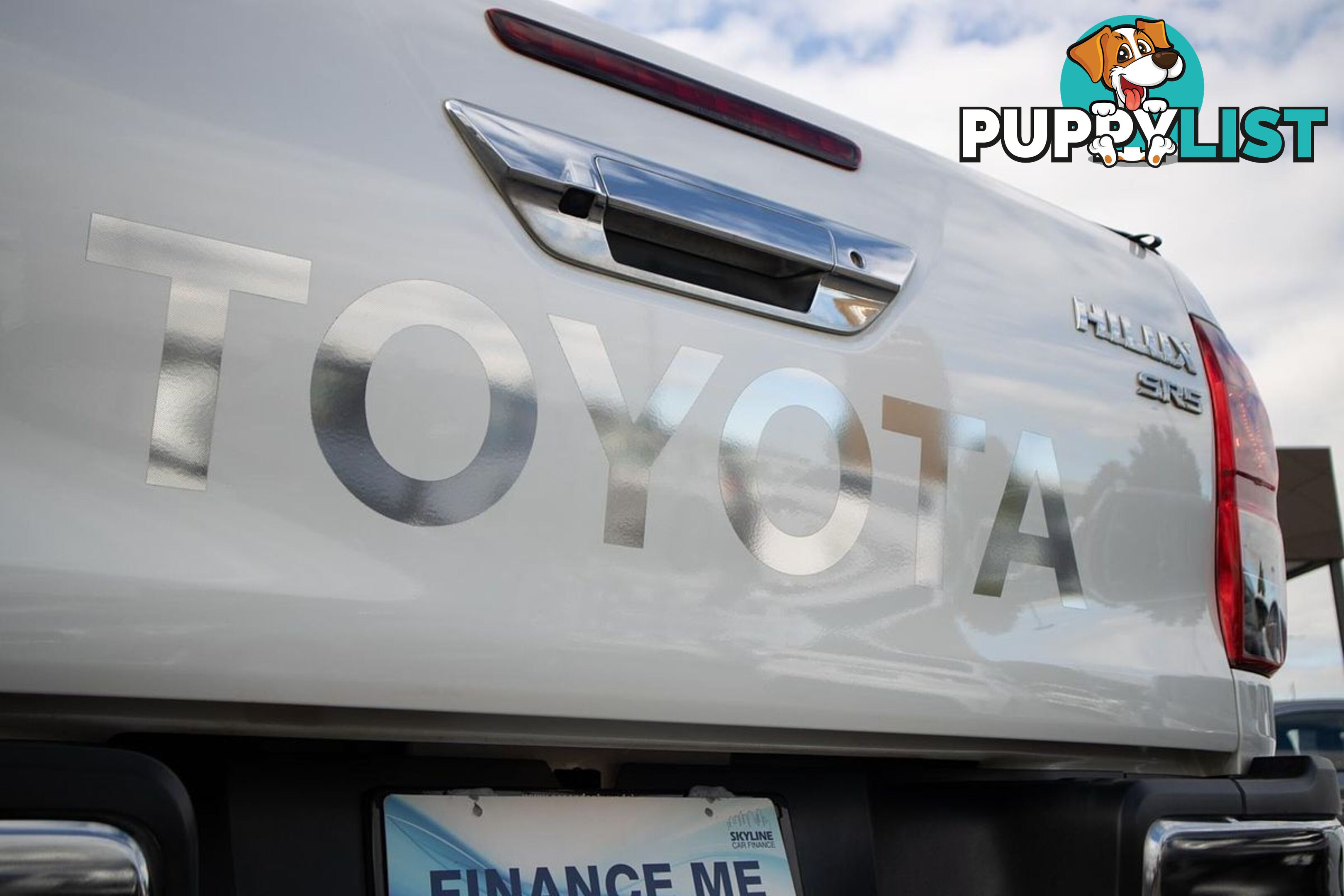 2019 TOYOTA HILUX SR5 GUN126R UTE