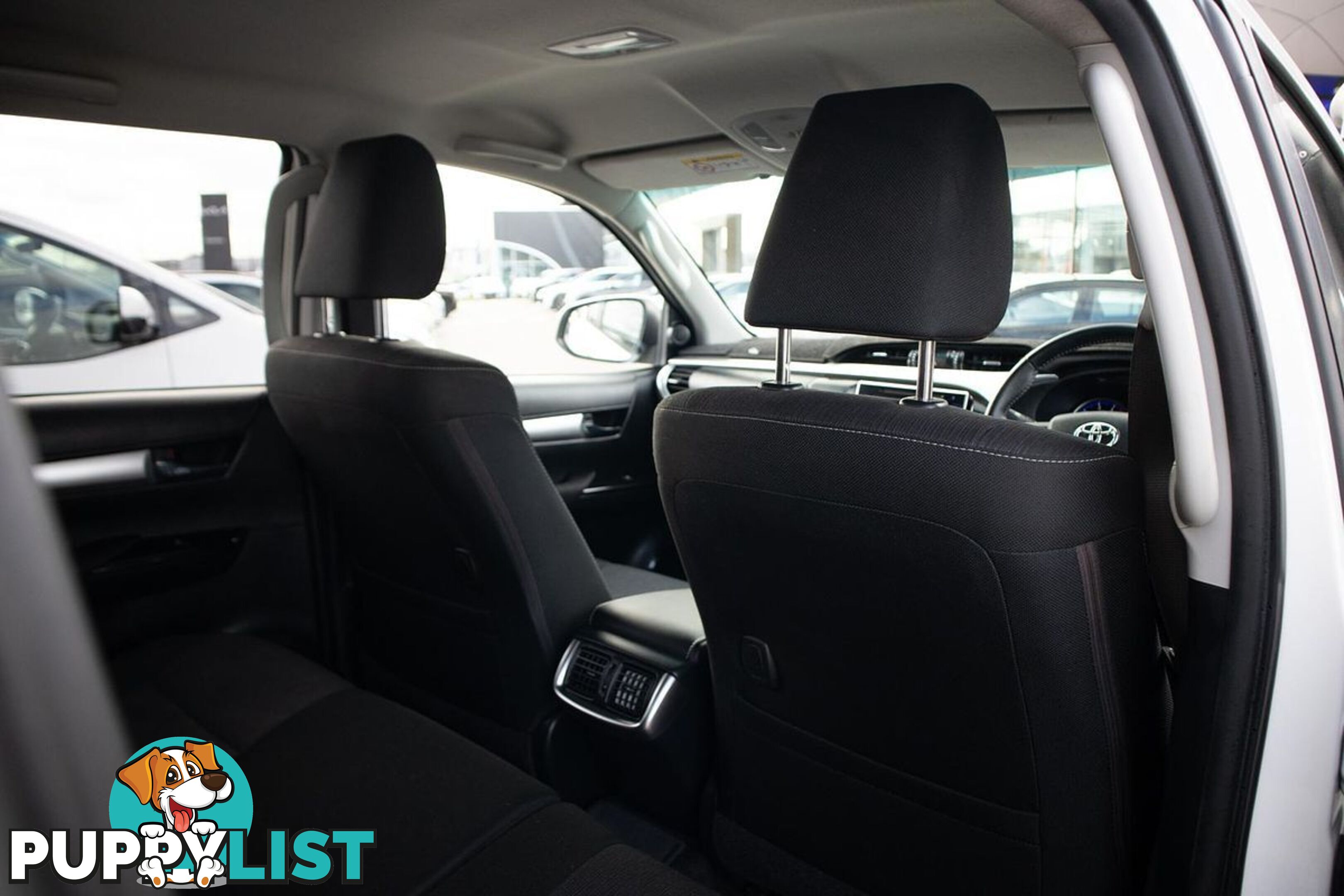 2019 TOYOTA HILUX SR5 GUN126R UTE