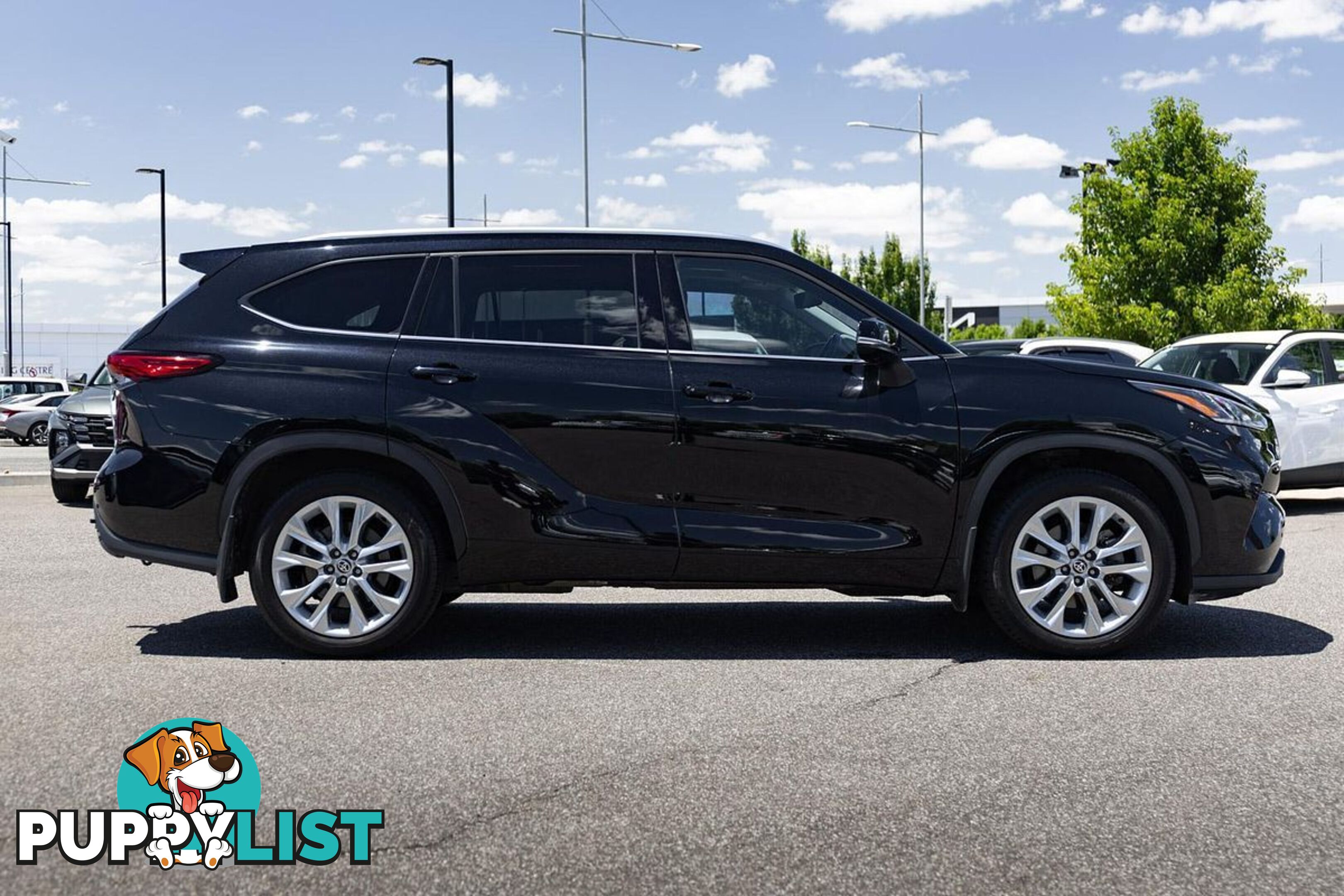 2022 TOYOTA KLUGER GRANDE GSU75R SUV