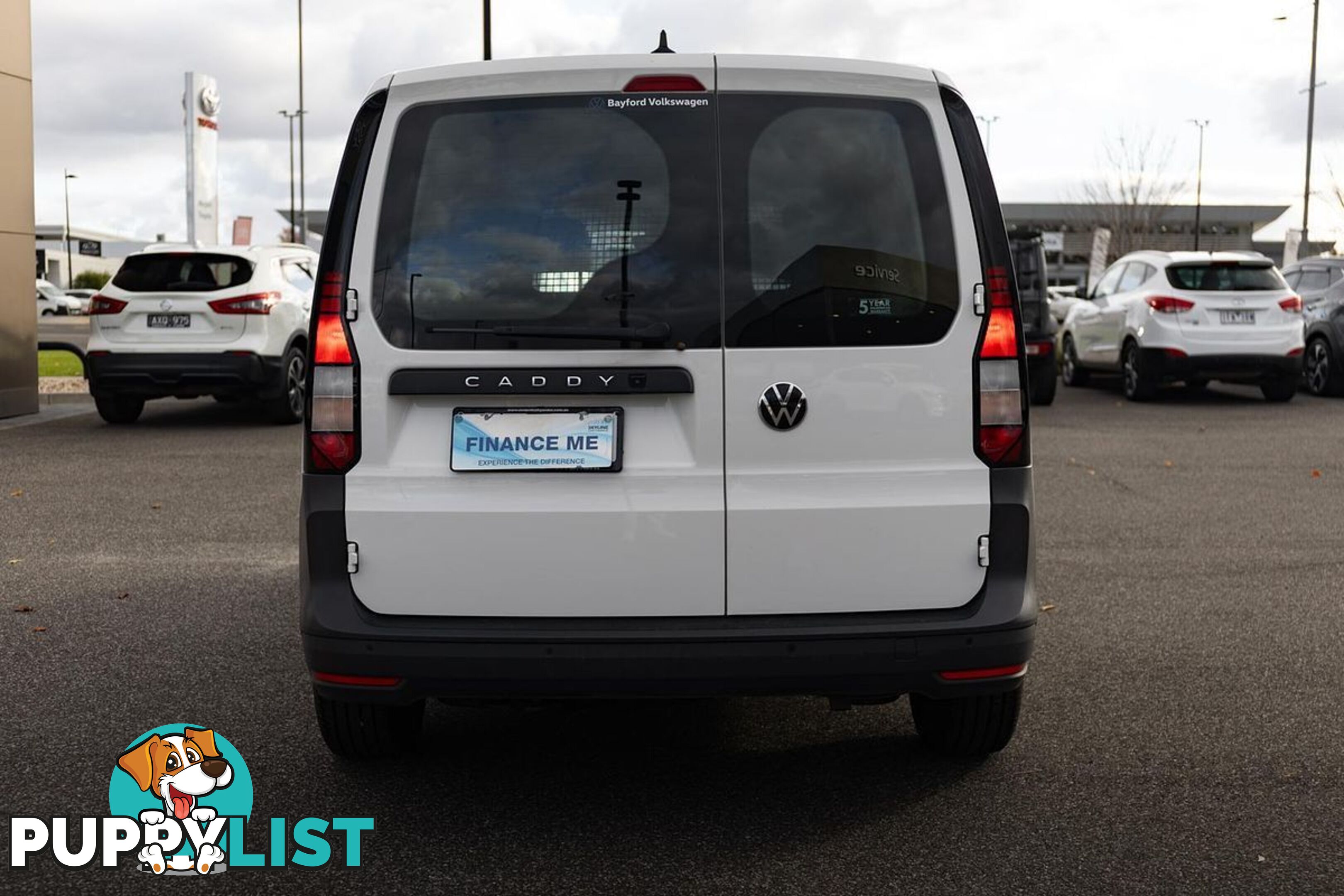 2023 VOLKSWAGEN CADDY TSI220 5 VAN