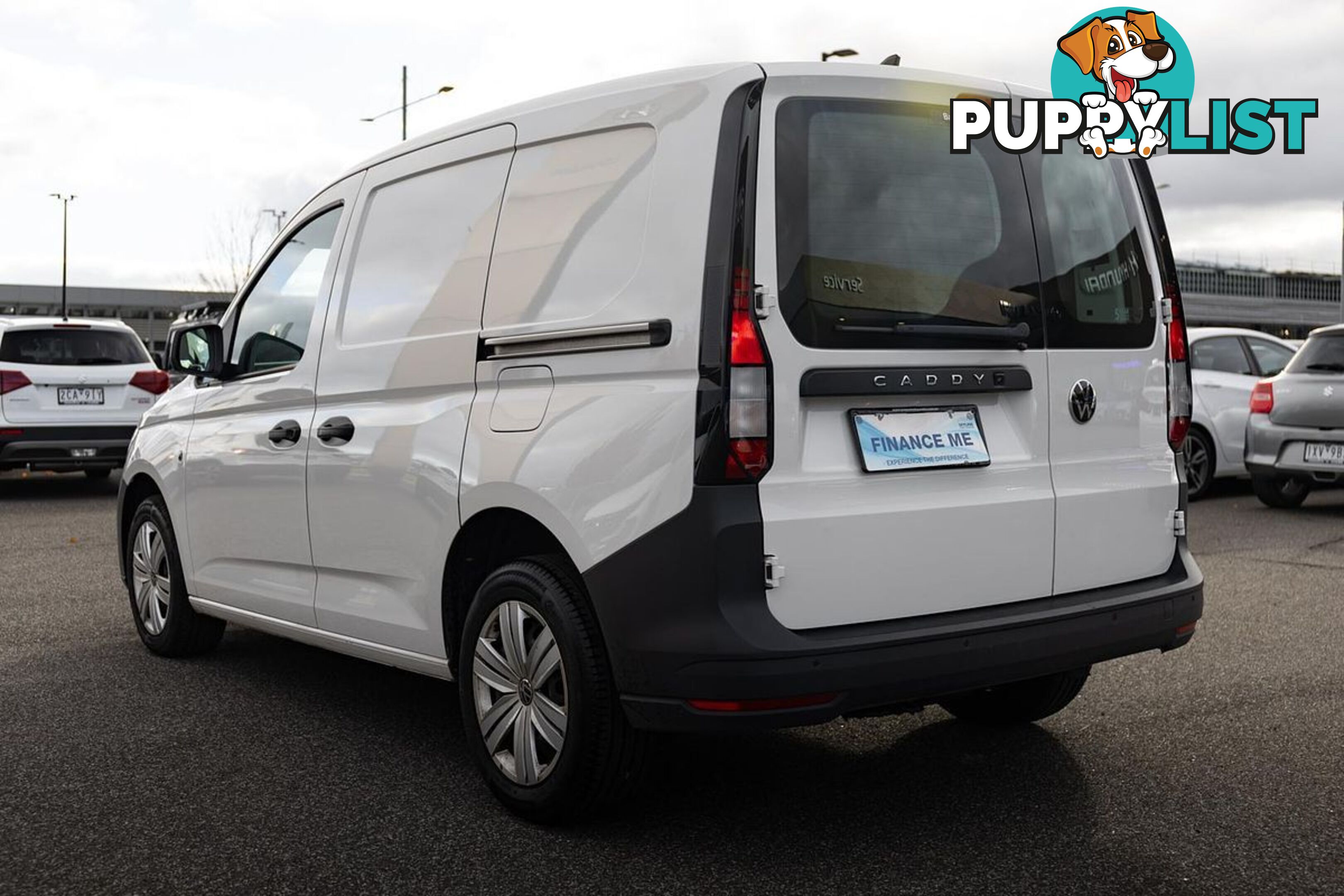 2023 VOLKSWAGEN CADDY TSI220 5 VAN