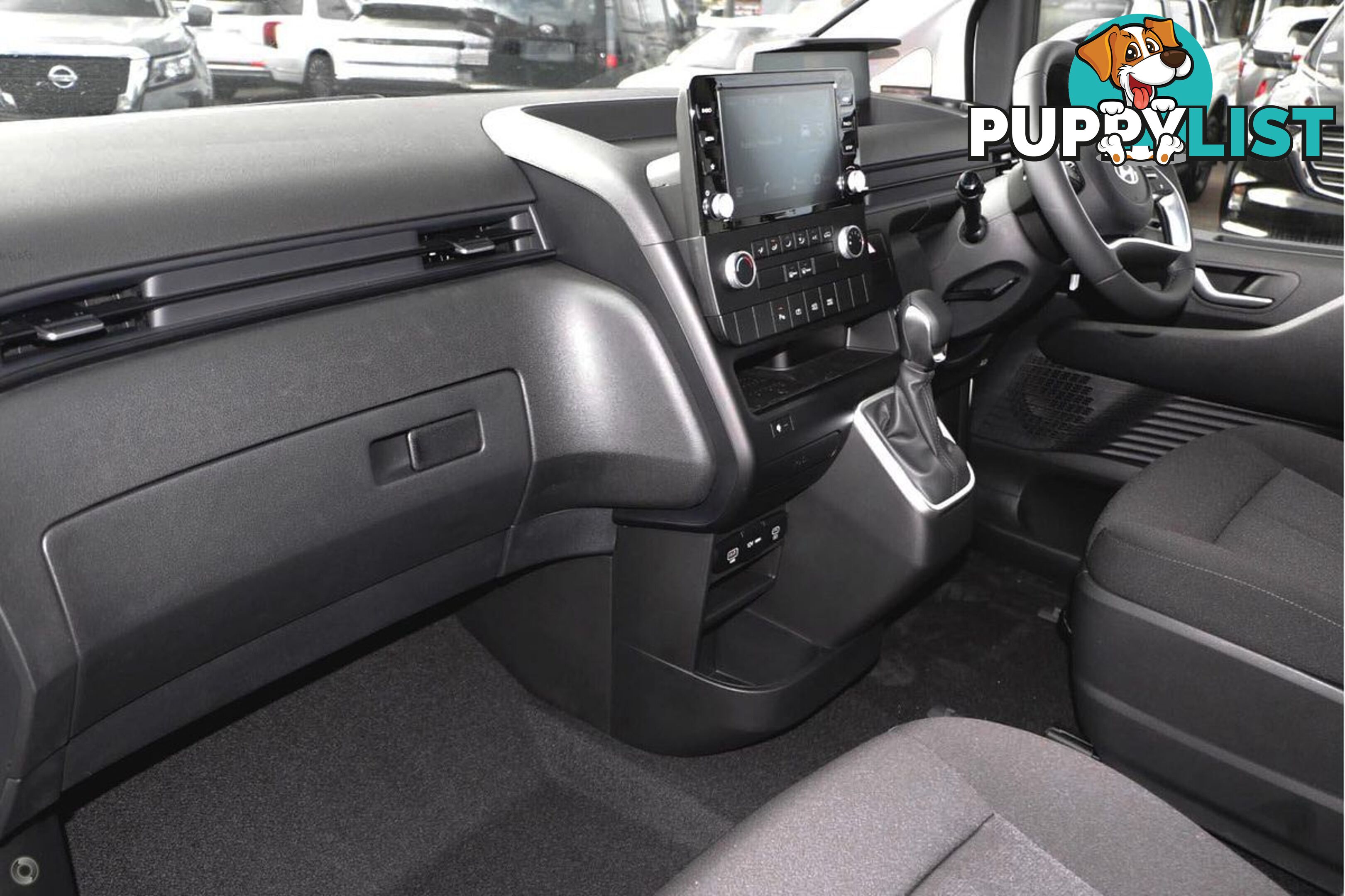 2025 HYUNDAI STARIA LOAD  US4.V3 VAN