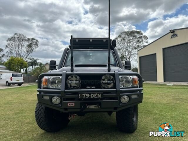 2017 Toyota Landcruiser VDJ79R GXL Ute Manual