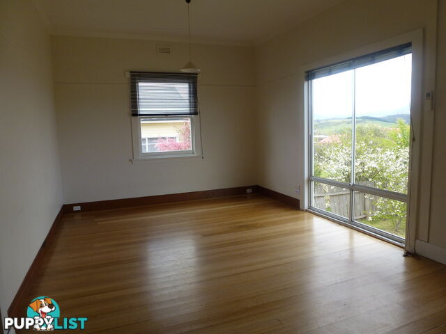 136 Emu Bay Rd Deloraine TAS 7304