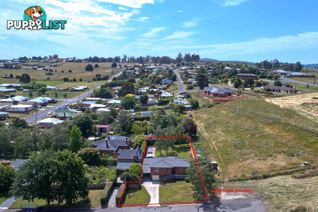 1 Tower Hill St Deloraine TAS 7304