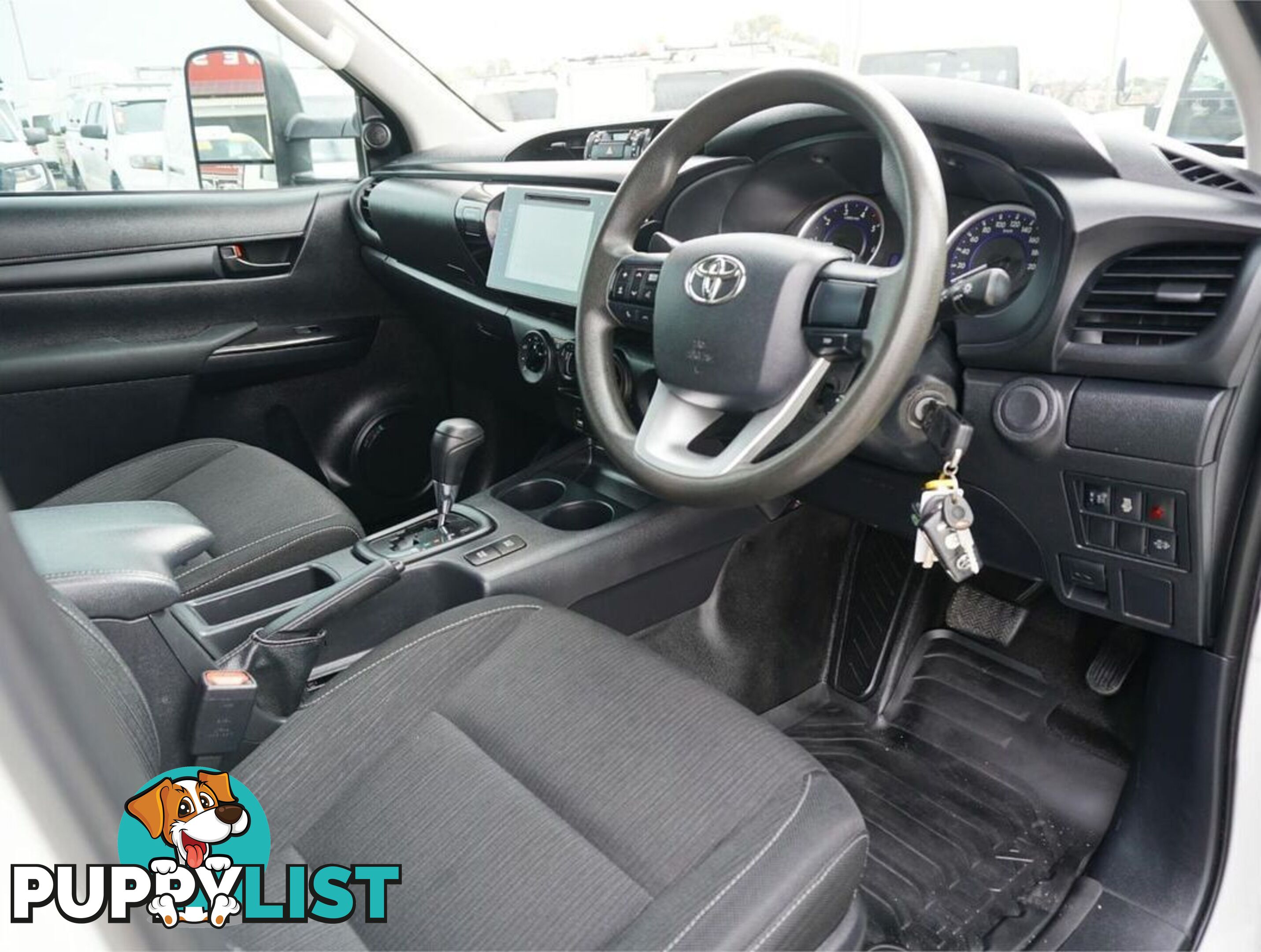 2019 TOYOTA HILUX  GUN126R 