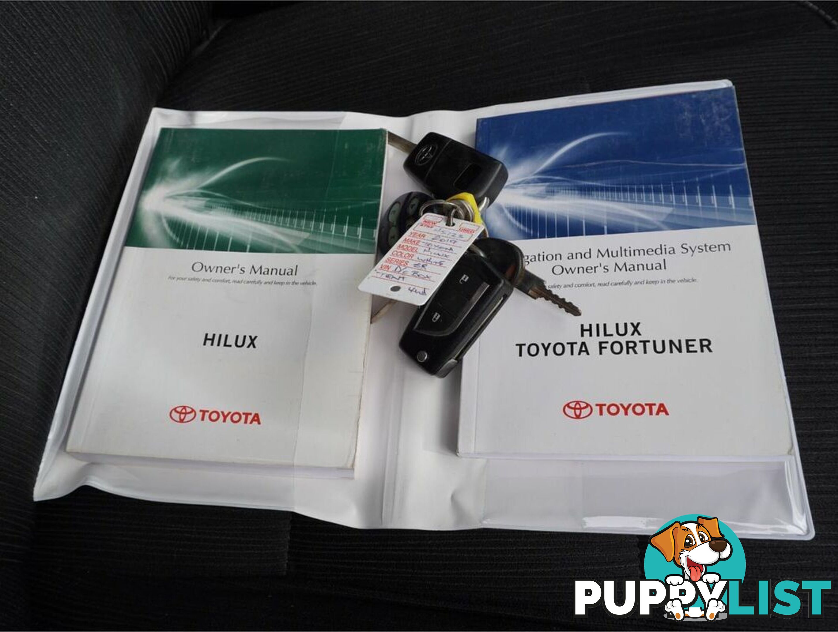 2019 TOYOTA HILUX  GUN126R 