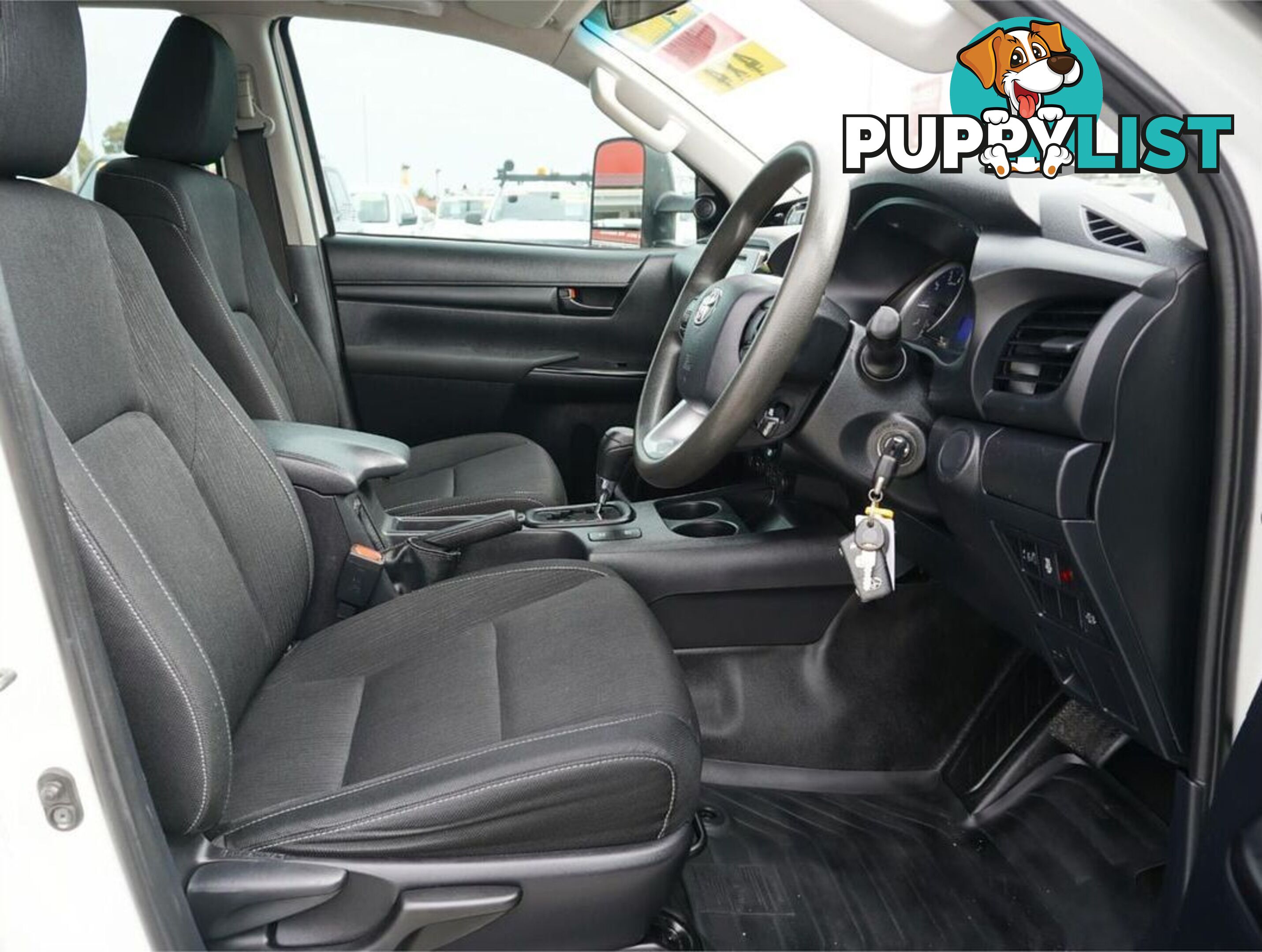 2019 TOYOTA HILUX  GUN126R 