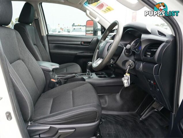 2019 TOYOTA HILUX  GUN126R 