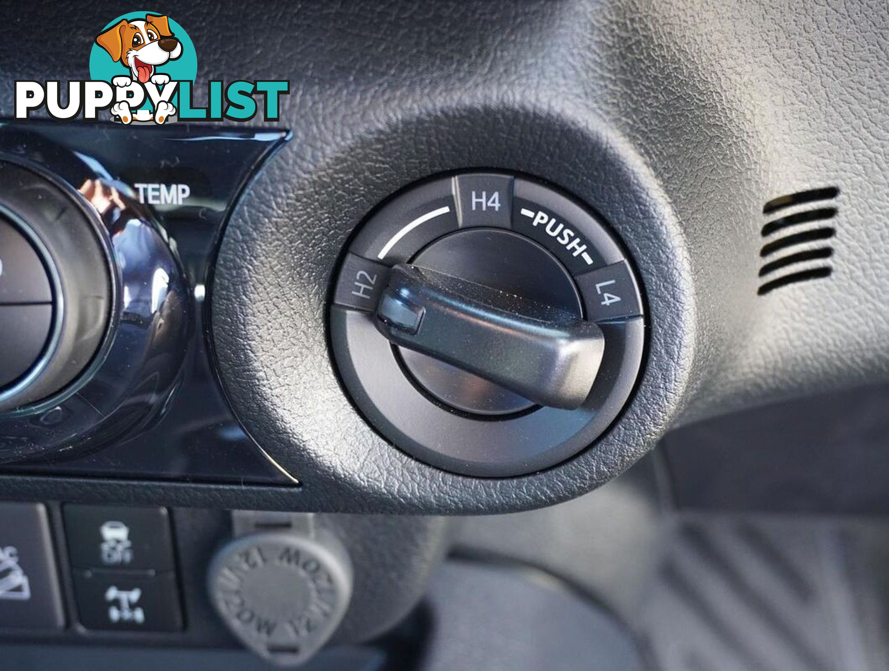 2024 TOYOTA HILUX  GUN126R 