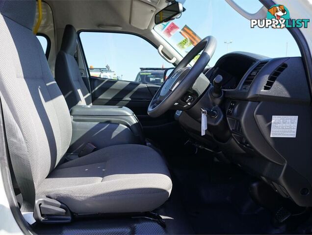 2015 TOYOTA HIACE  KDH223R 