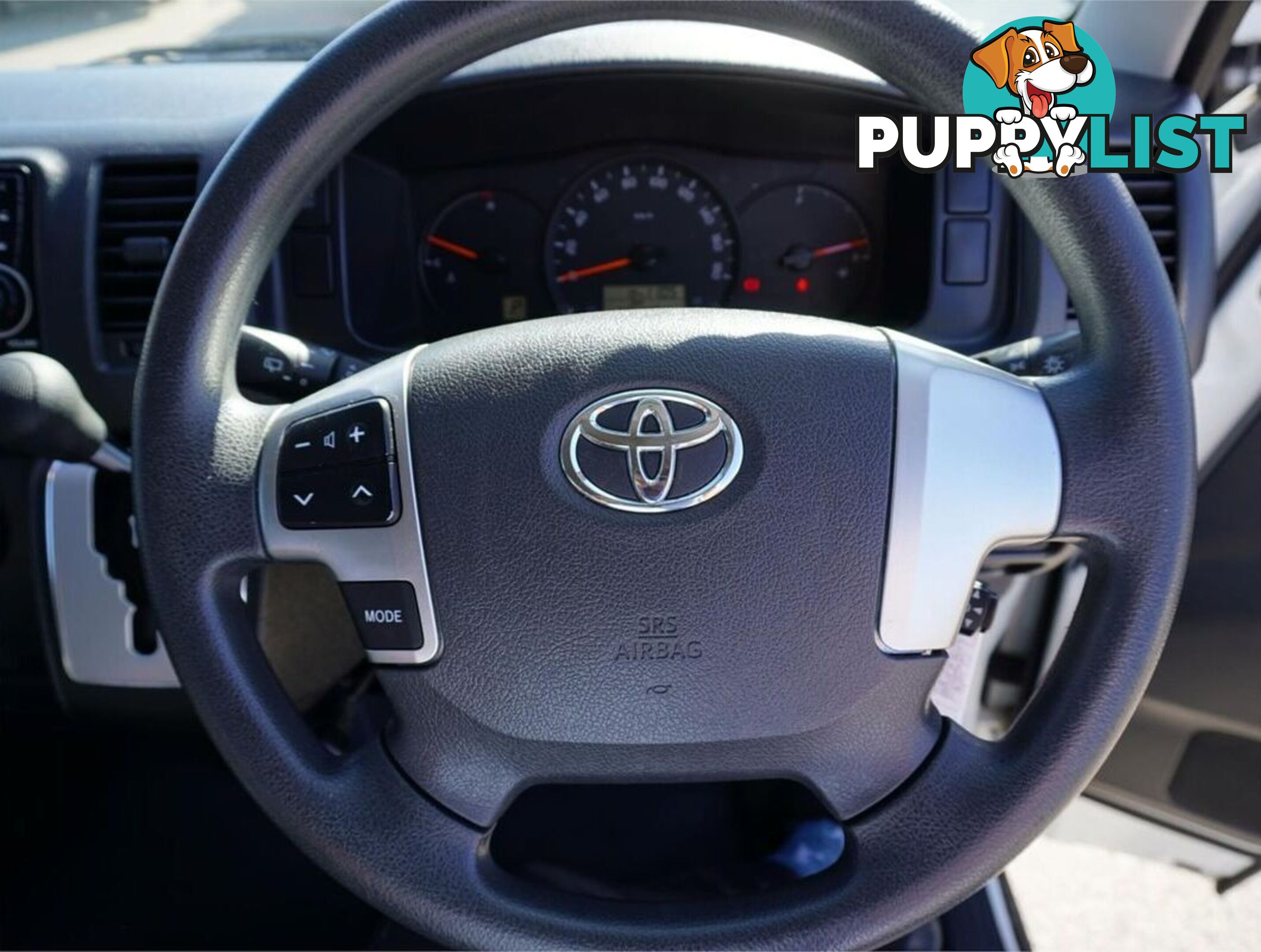 2015 TOYOTA HIACE  KDH223R 