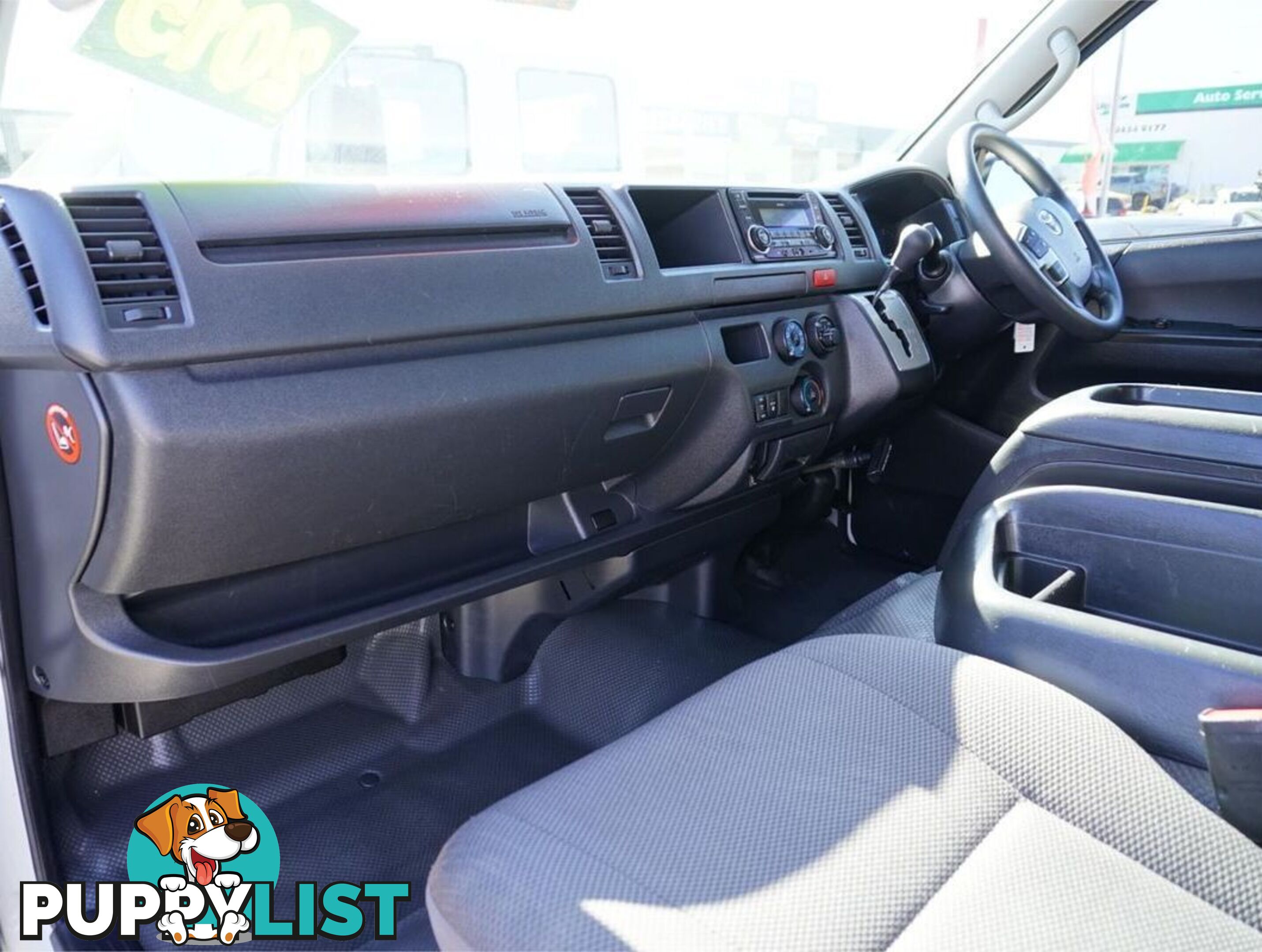 2015 TOYOTA HIACE  KDH223R 