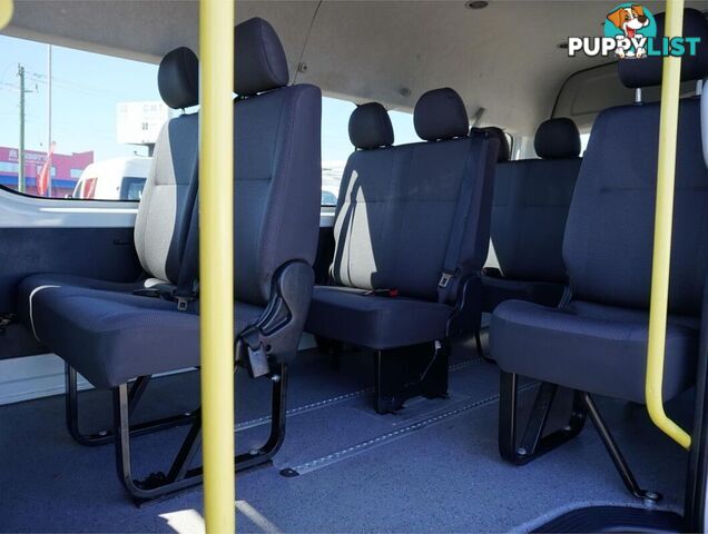 2015 TOYOTA HIACE  KDH223R 