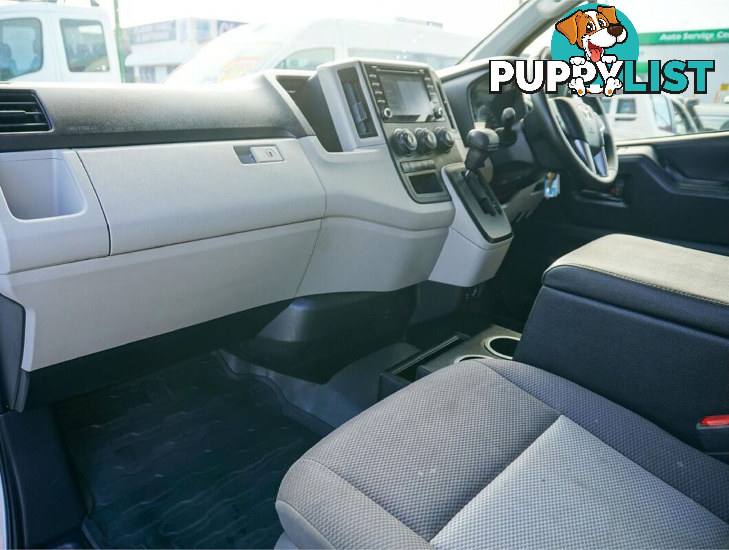 2020 TOYOTA HIACE  GDH300R 