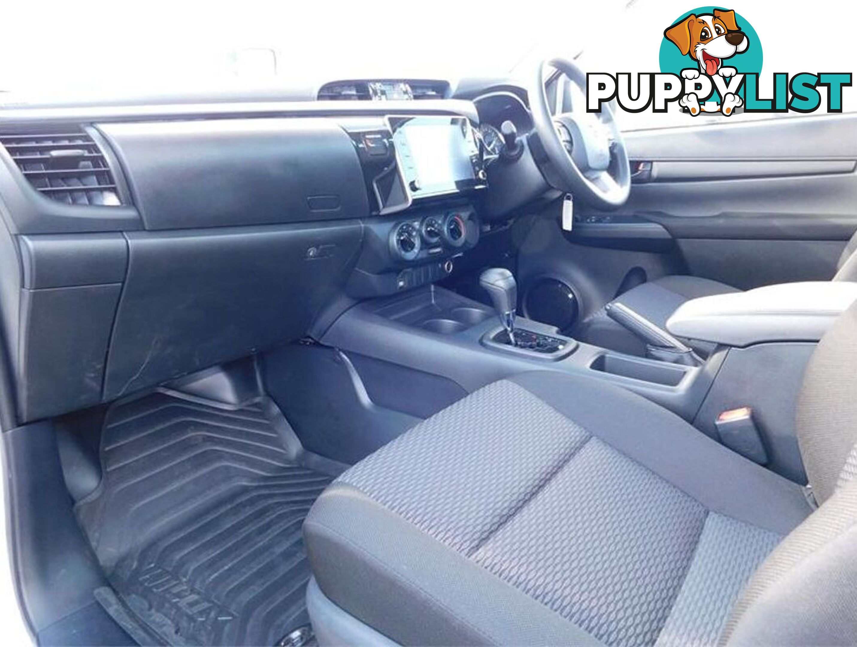 2024 TOYOTA HILUX  TGN121R 