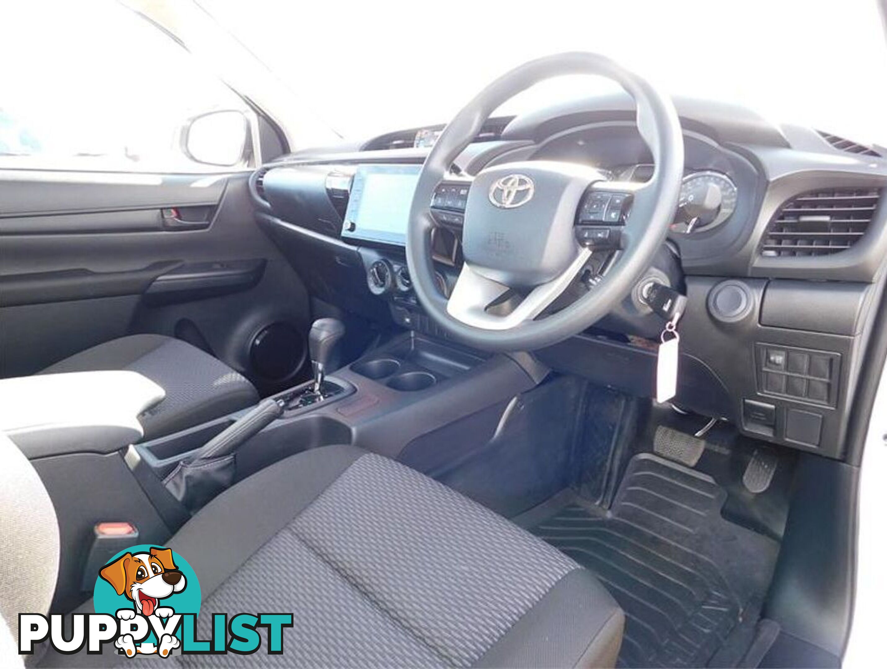 2024 TOYOTA HILUX  TGN121R 