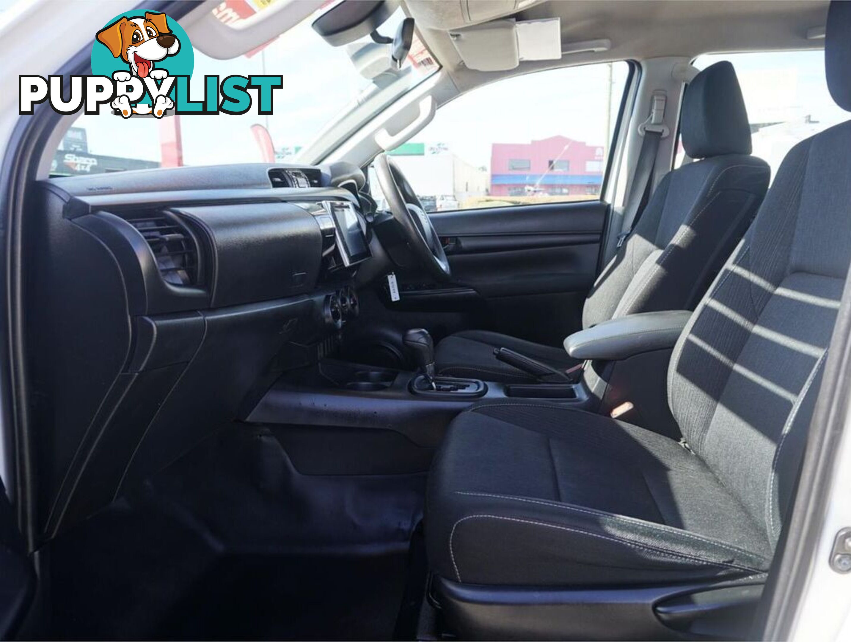 2019 TOYOTA HILUX  GUN126R 