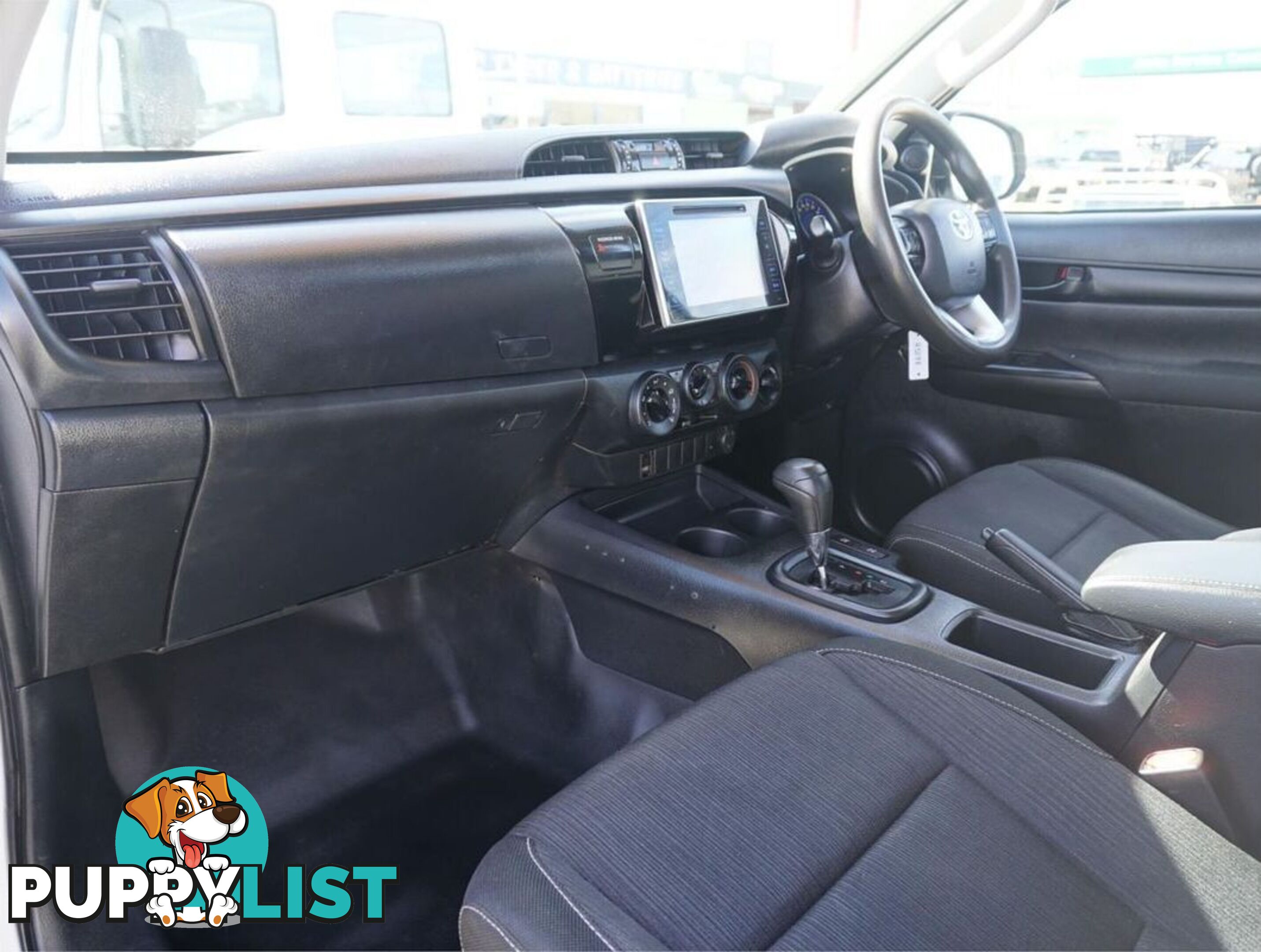 2019 TOYOTA HILUX  GUN126R 