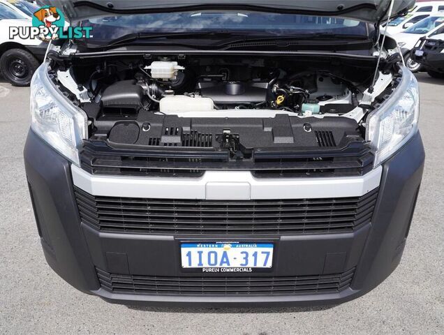 2019 TOYOTA HIACE  GDH300R 