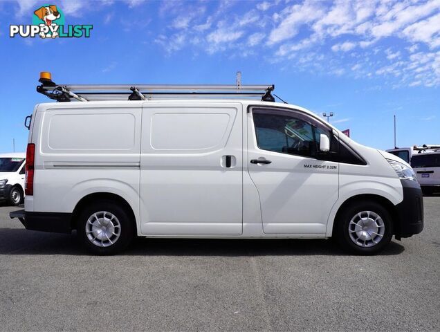 2019 TOYOTA HIACE  GDH300R 