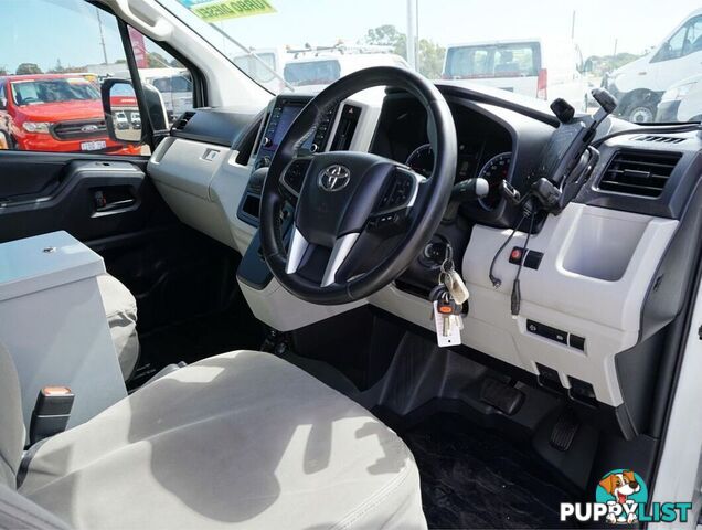 2019 TOYOTA HIACE  GDH300R 