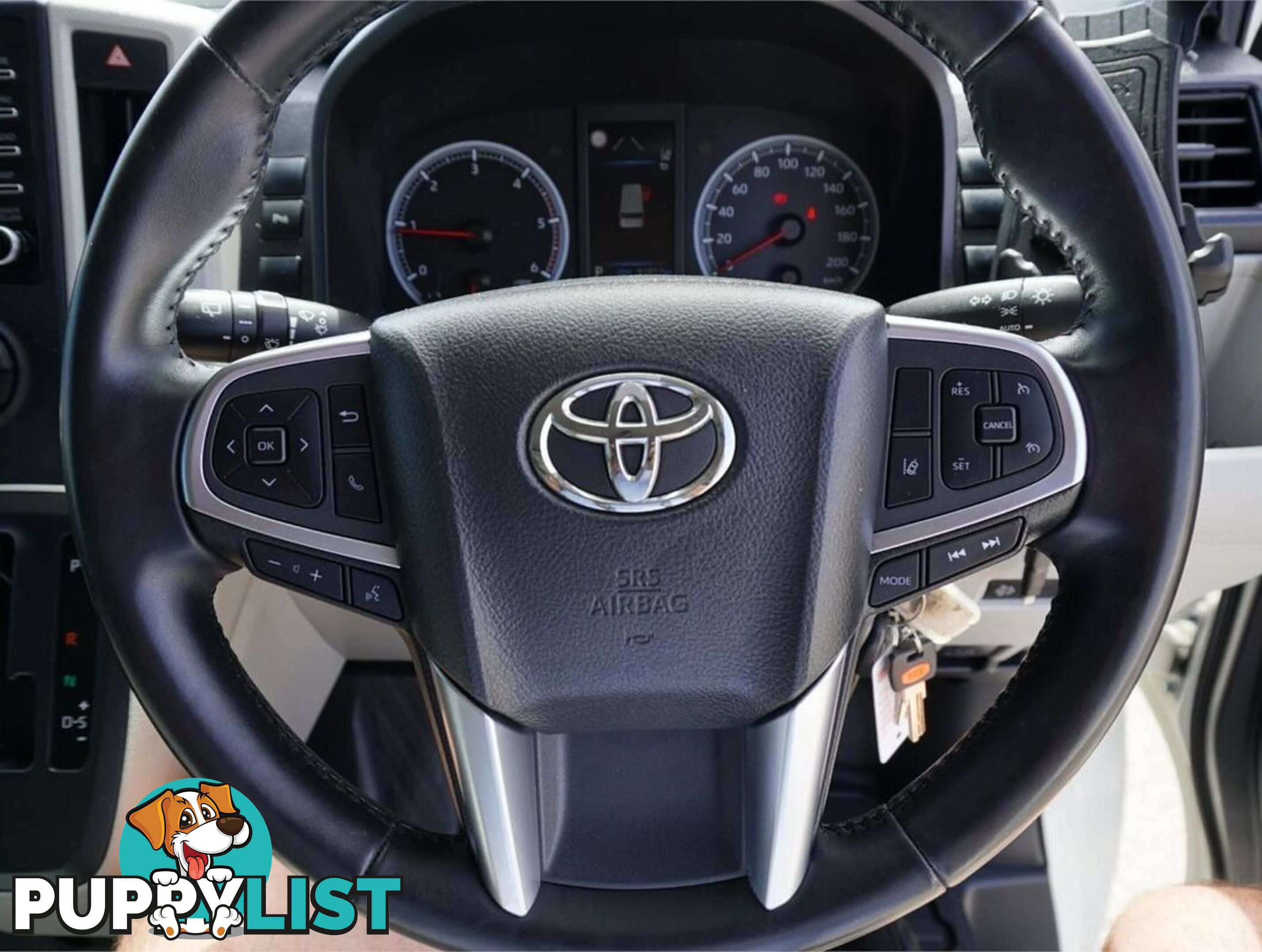 2019 TOYOTA HIACE  GDH300R 