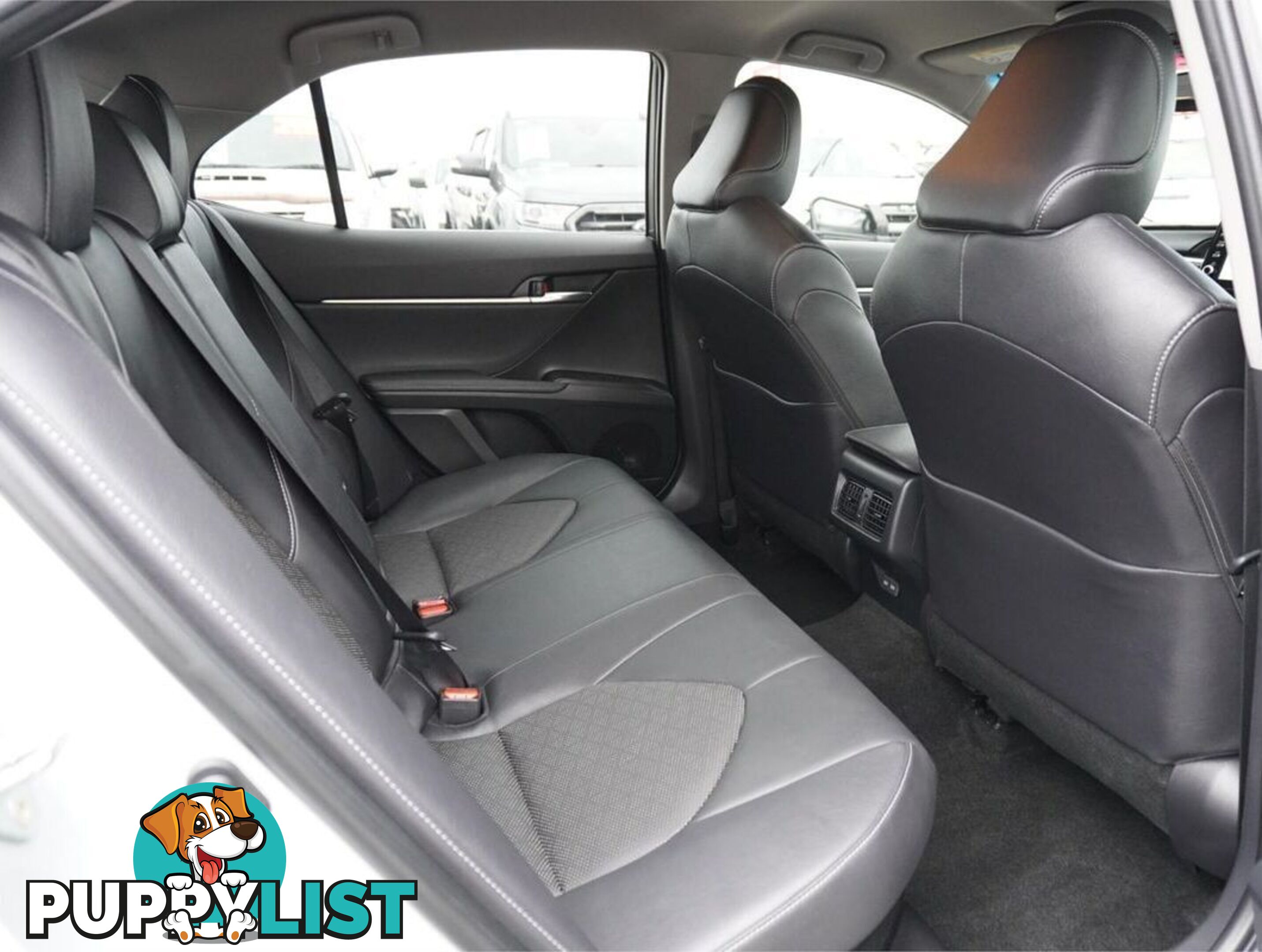 2024 TOYOTA CAMRY  AXVH70R 