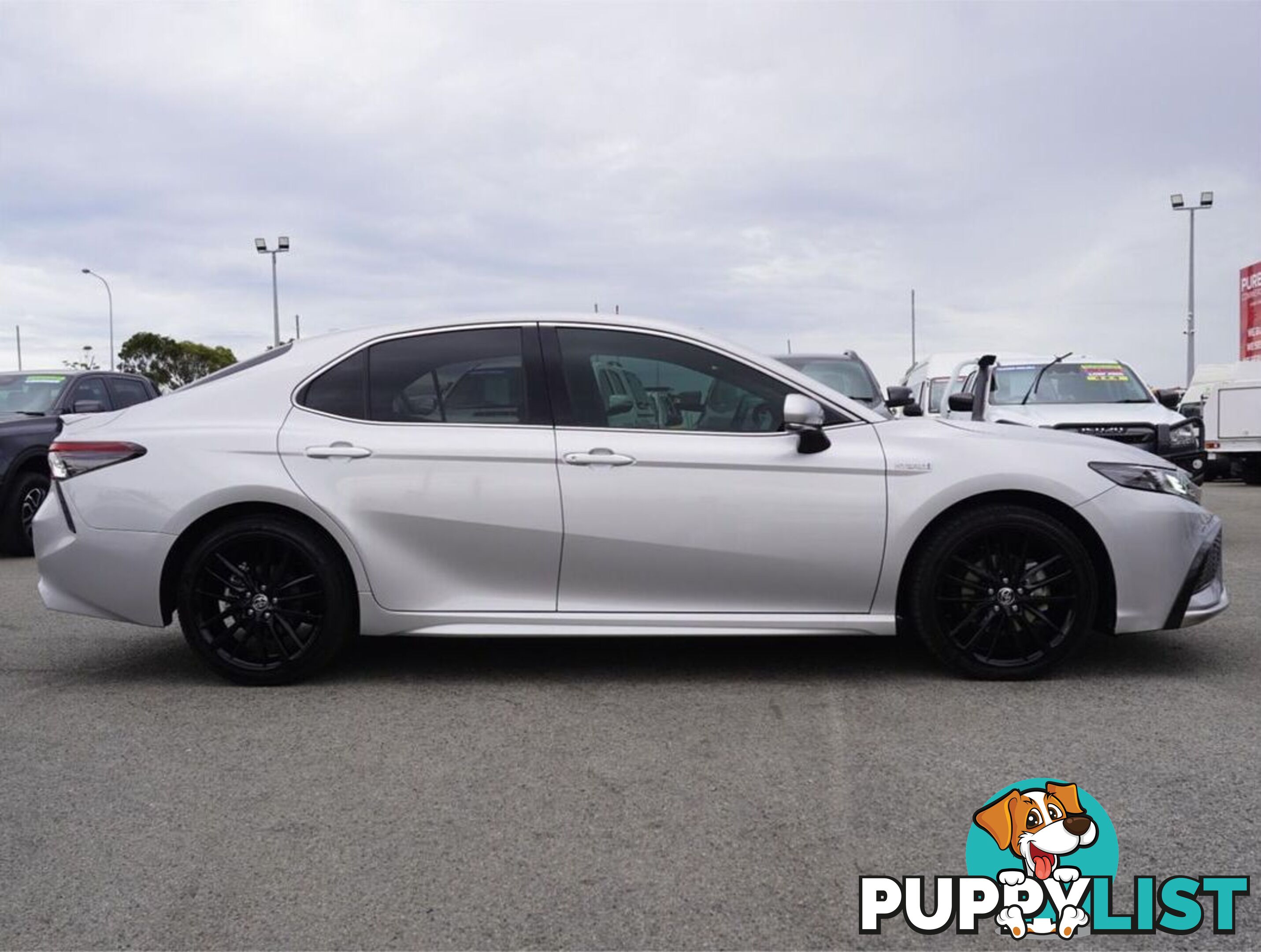 2024 TOYOTA CAMRY  AXVH70R 