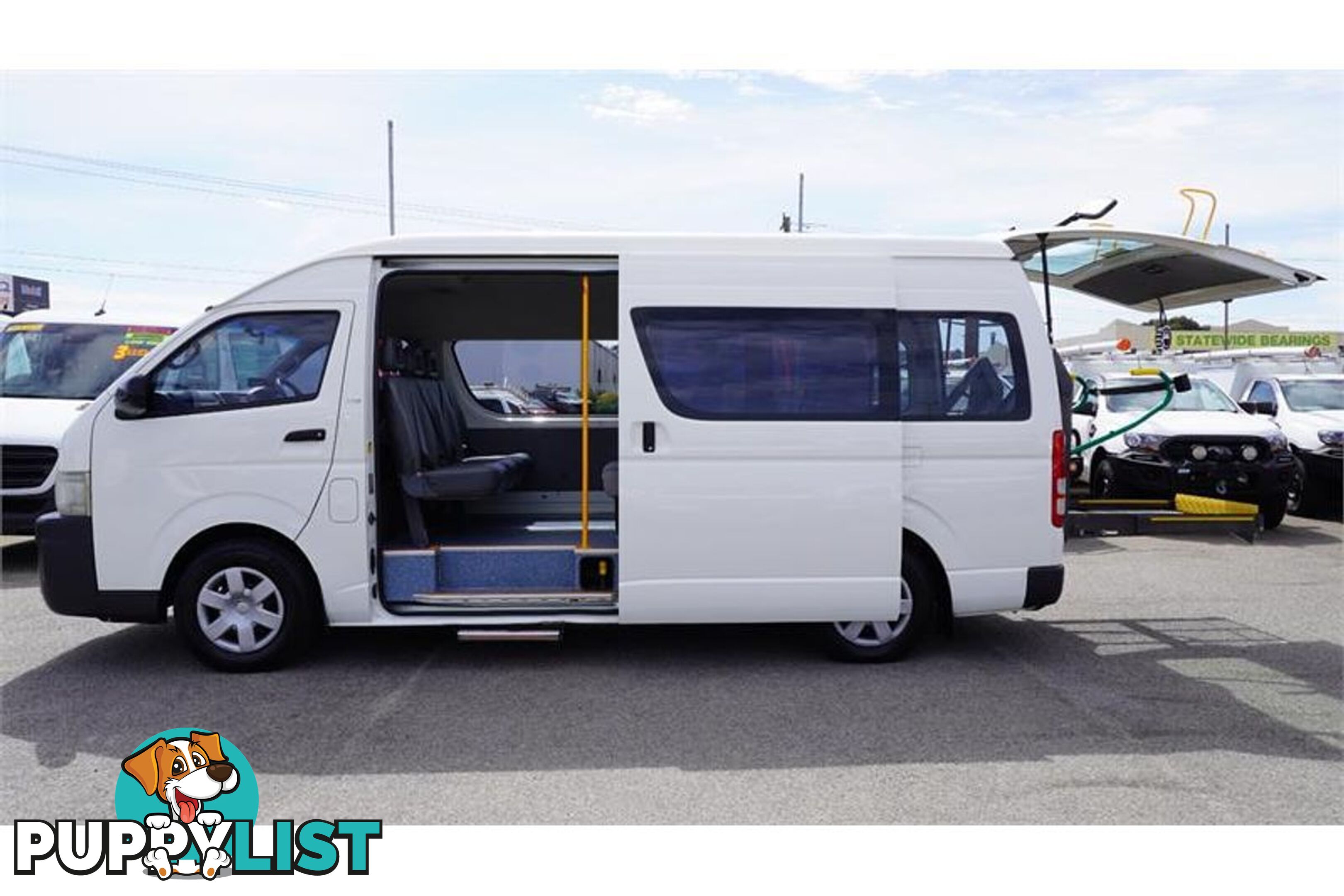 2009 TOYOTA HIACE  TRH223R 