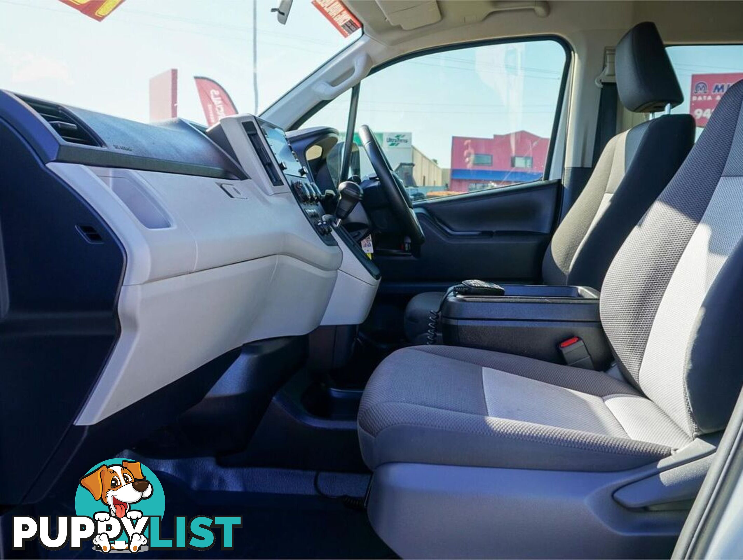 2023 TOYOTA HIACE  GDH322R 