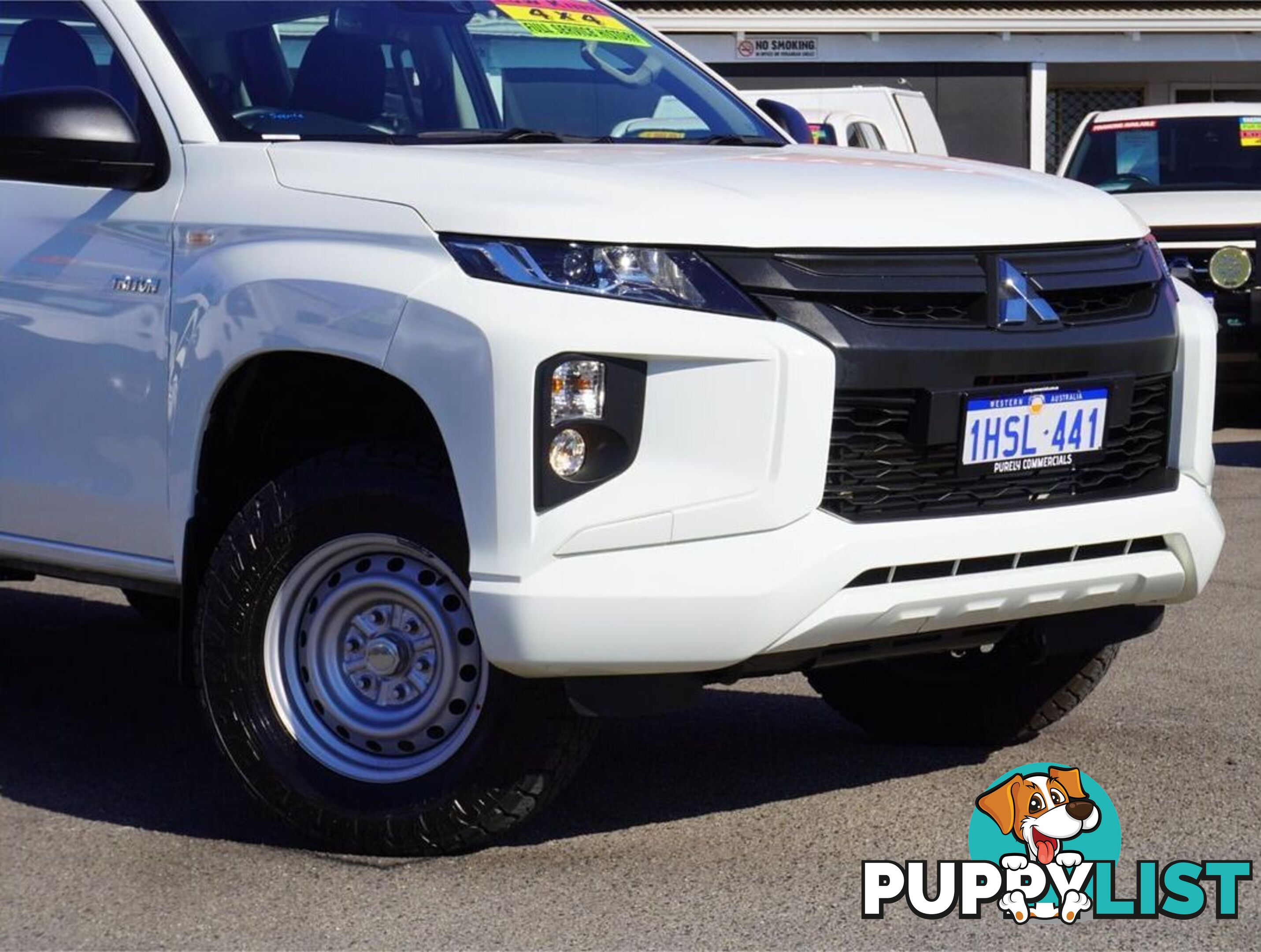 2022 MITSUBISHI TRITON  MR 