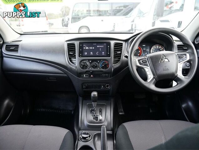 2022 MITSUBISHI TRITON  MR 