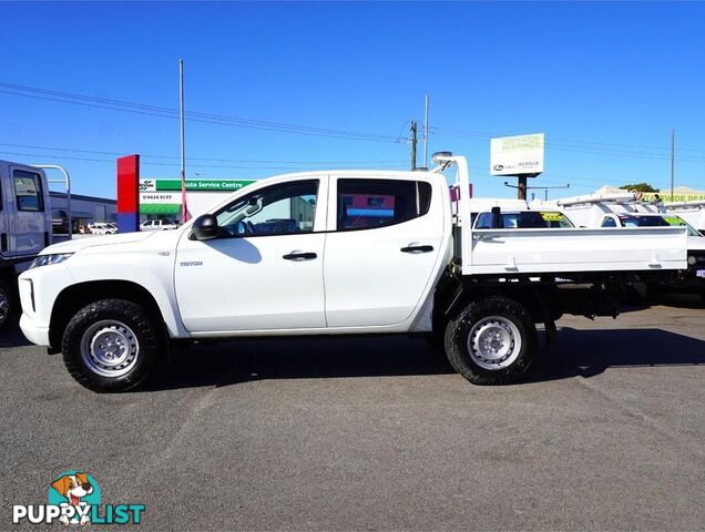 2022 MITSUBISHI TRITON  MR 