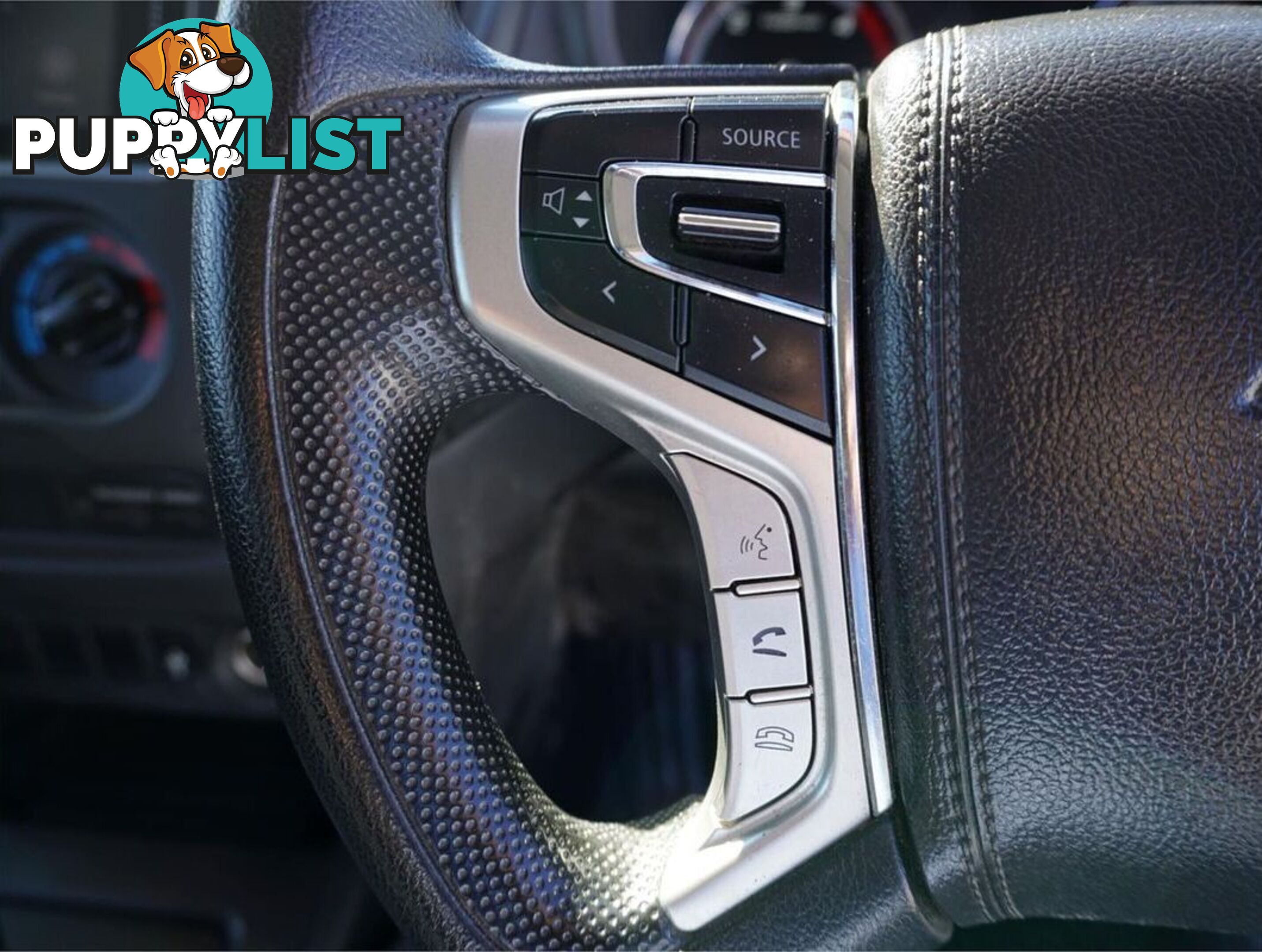 2022 MITSUBISHI TRITON  MR 