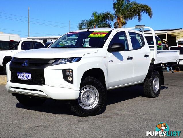 2022 MITSUBISHI TRITON  MR 